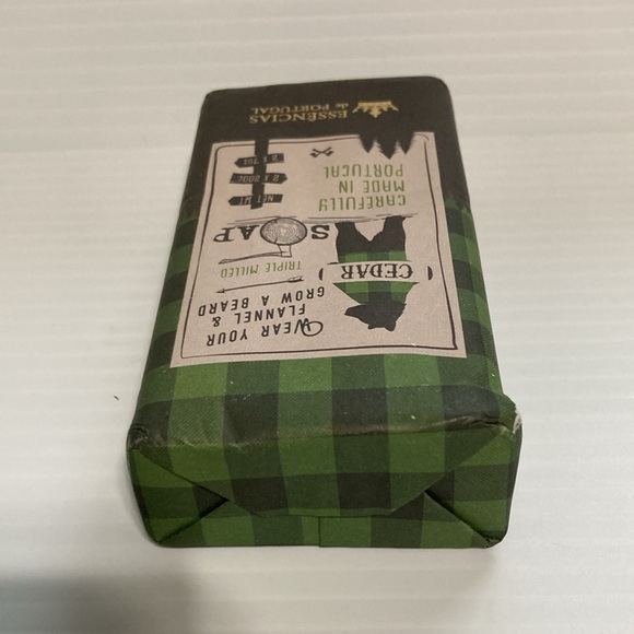 ESSENCIAS de PORTUGAL Cedar Triple Milled Soap Bath Bar Washcloth Gift Set - Picture 12 of 16